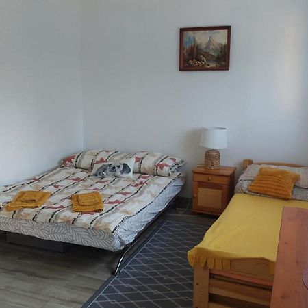 Villa Dom W Dolinie Zagorz Esterno foto