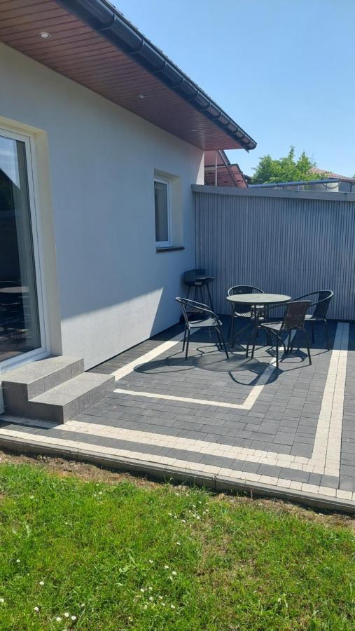 Villa Dom W Dolinie Zagorz Esterno foto